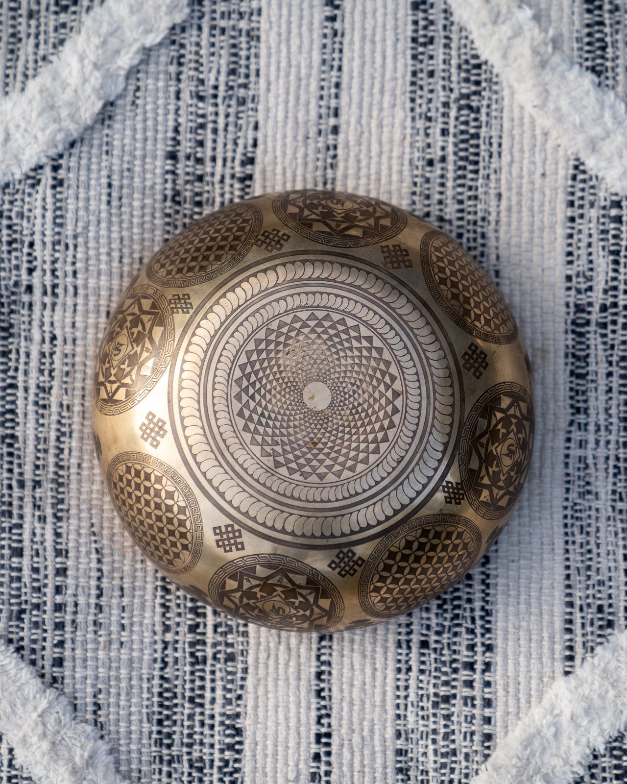 Special Carved Singing Bowl Set