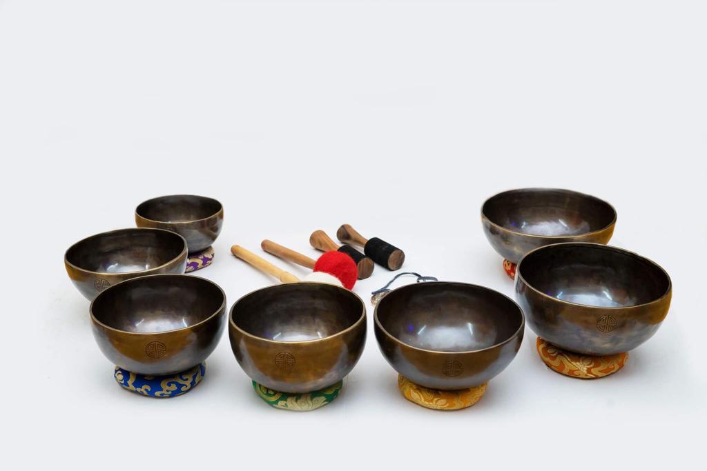 Full Moon Singing Bowl Set